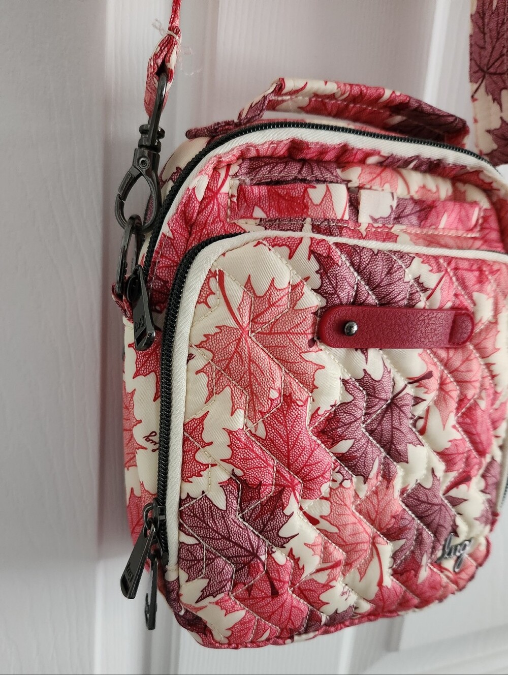 Lug Skeeter Leaf-Print Crossbody Bag Pinks And Cream Color - Picture 3 of 14